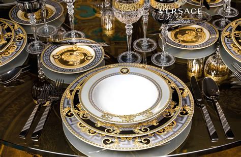 couvert versace|versace italian dishes.